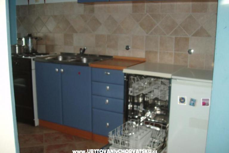 Apartment Meri – photo 12