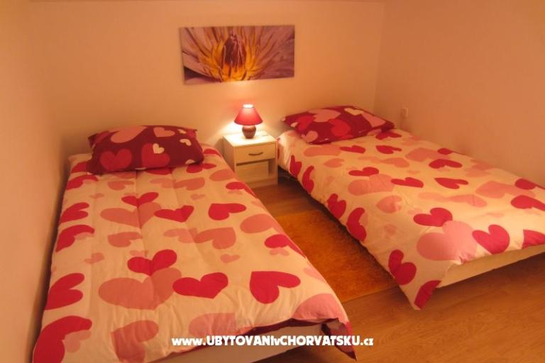 Apartments Sara – photo 16