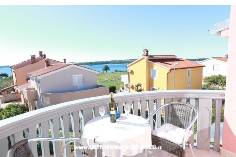 Apartments Sara – photo 3