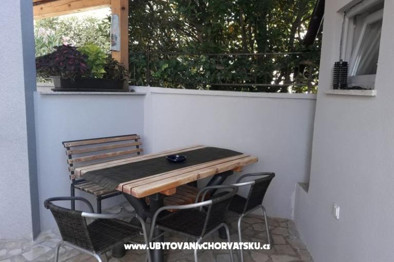 Apartments SUNI – photo 15