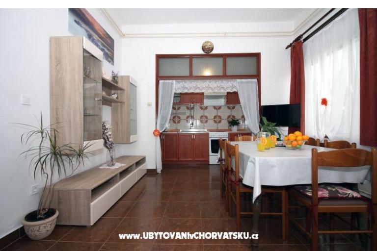 Apartments A.Jelovčić – photo 6