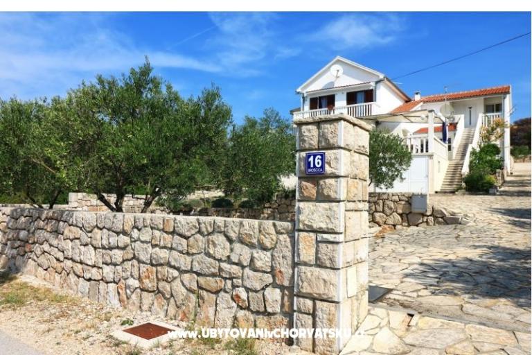 Apartments Alma – photo 6