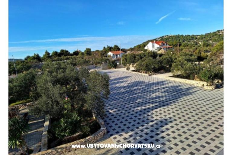 Apartments AS sa bazenom – photo 19