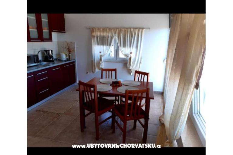 Apartments AS sa bazenom – photo 22
