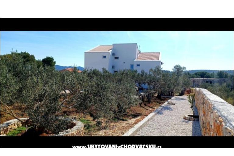 Apartments AS sa bazenom – photo 35