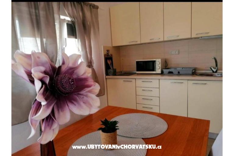 Apartments AS sa bazenom – photo 40