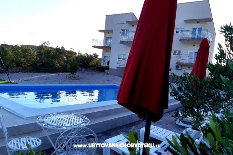 Apartments AS sa bazenom – photo 7