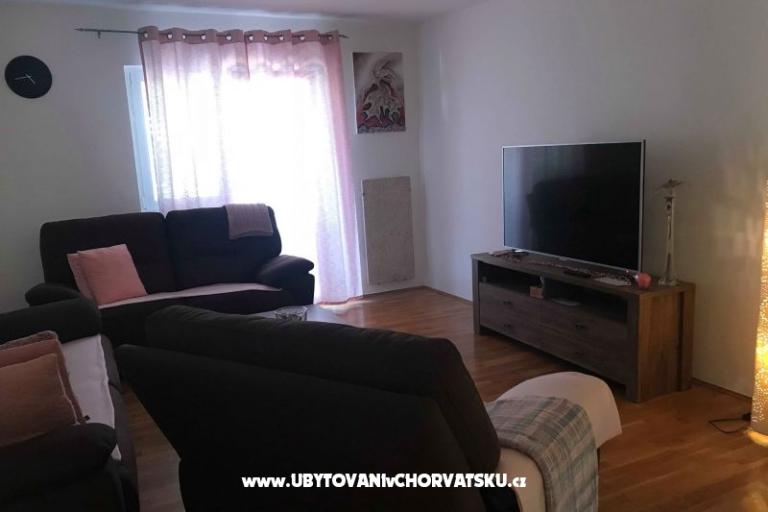 Holiday home Mirela – photo 2