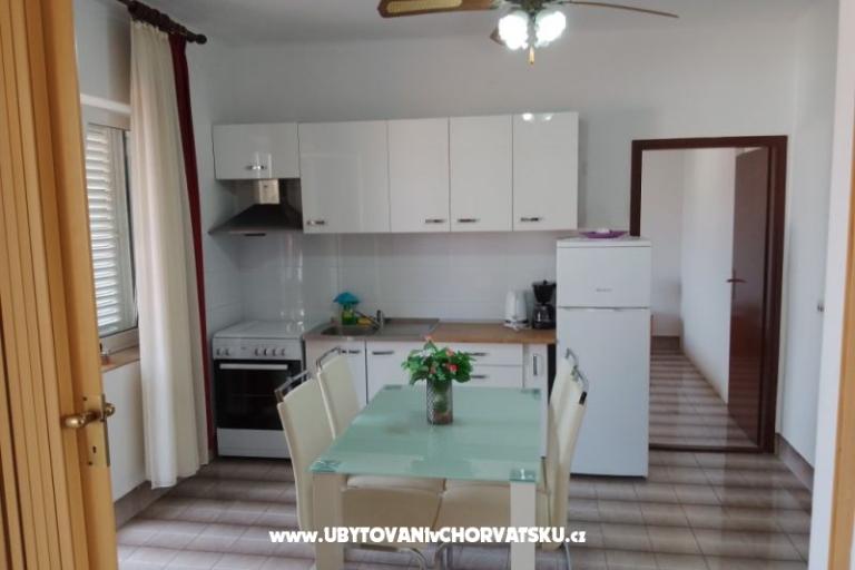 Apartments Mile – photo 10