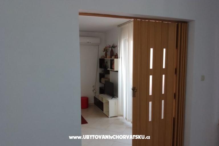 Apartments Mile – photo 11