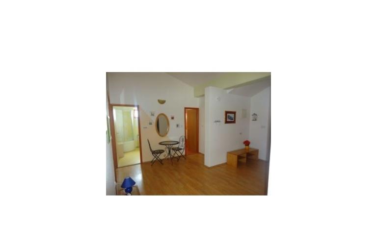 Apartment Babac – photo 11