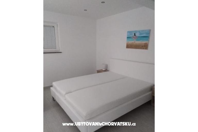 Apartments Jadranka Vrsi Mulo – photo 11