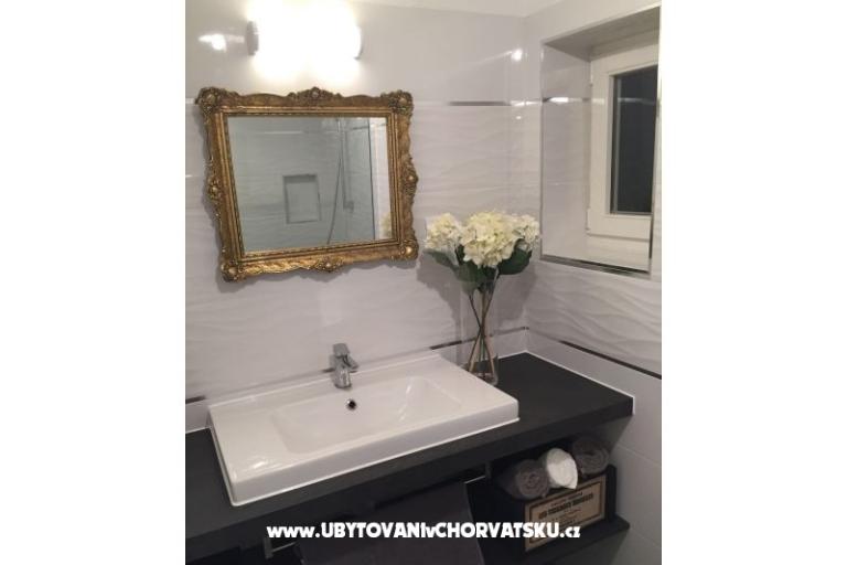 Apartments Luca – photo 16