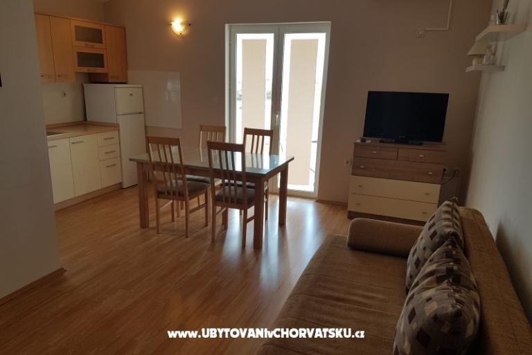 Apartments Mrdelja Vrsi – photo 14