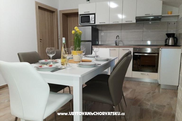 Apartments Tomislav VRSI-NIN – photo 5