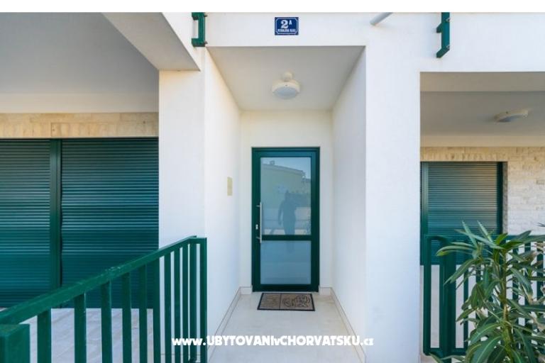 Queen Beach Resort Apartments – photo 7