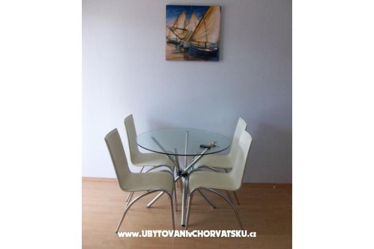 Oasis Apartments – photo 4