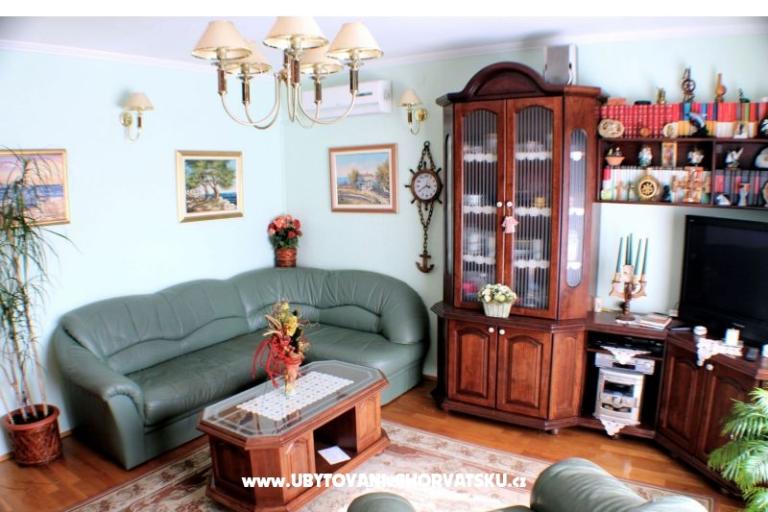 Apartments Cvijeta – photo 11