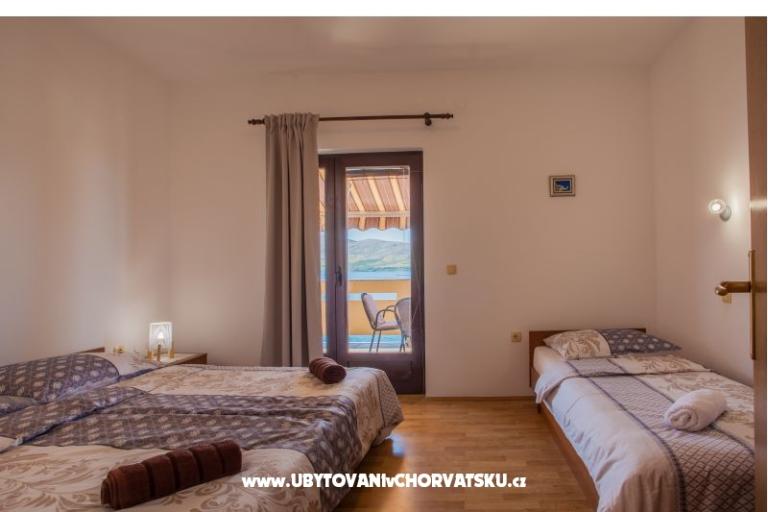 Apartments Komešić – photo 13