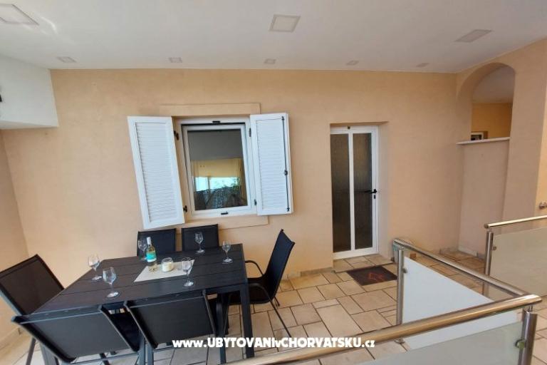 Apartments Zrnc – photo 4