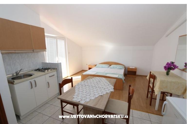 Apartments Iva – photo 9