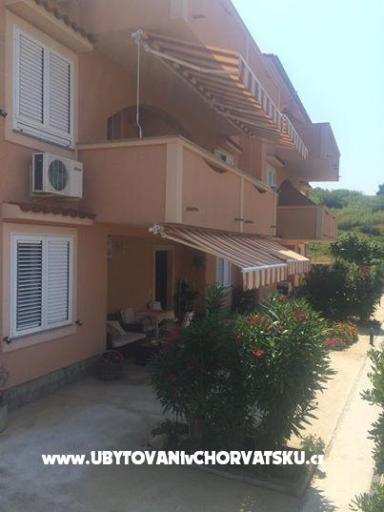 Apartments Jela – photo 2