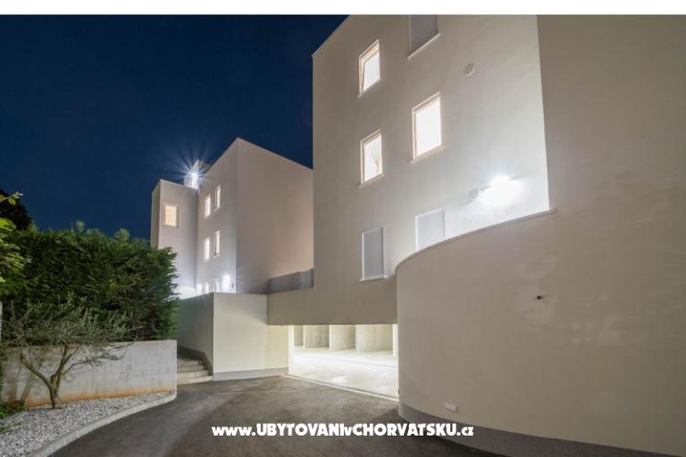 A&amp;V Residence – photo 12