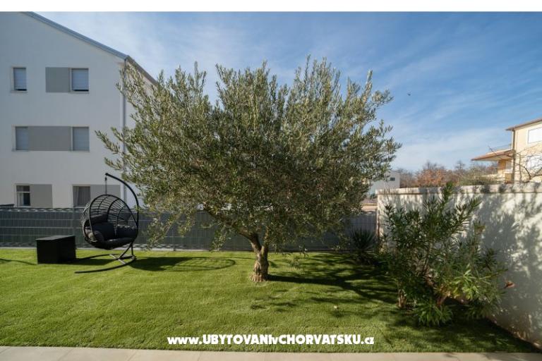 A&amp;V Residence – photo 8