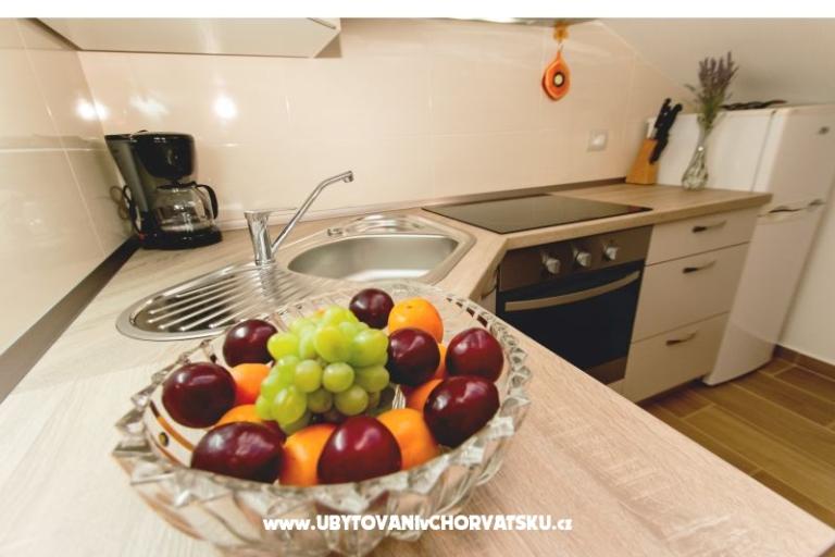 Apartments Mirjana – photo 18