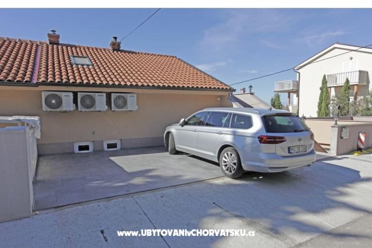 Apartments Beba – photo 9