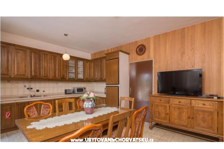 Apartments Jurisic – photo 2