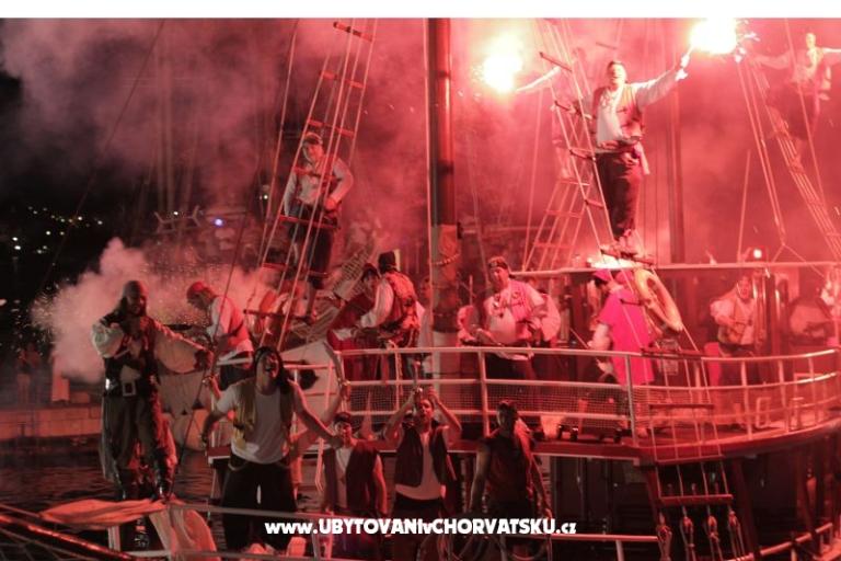 Apartments Daniela – photo 12