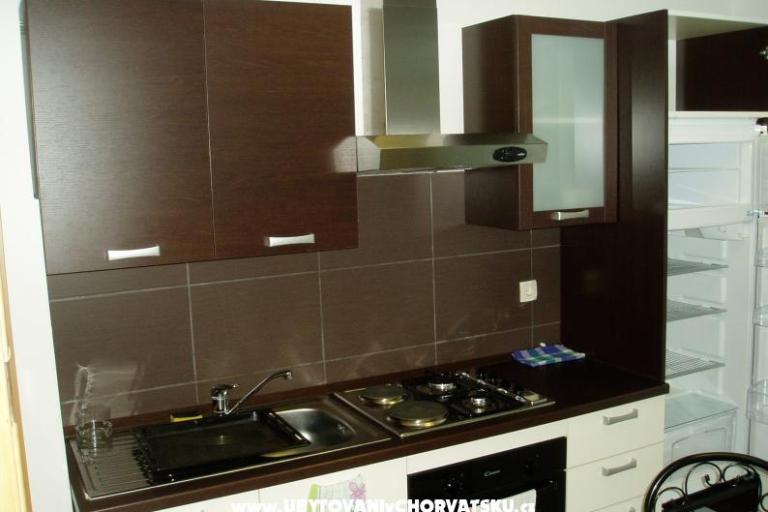 Apartments Banović – photo 7