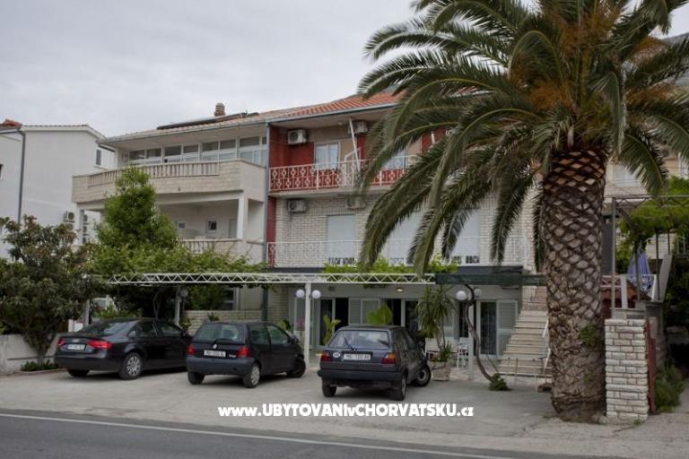 Apartments Ćurić – photo 12