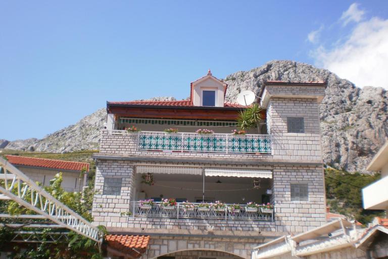 Apartments Danka Čudić – photo 2