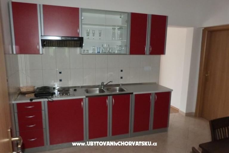 Apartments Gale Omis – photo 9