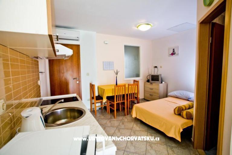 Apartments Jelica – photo 12