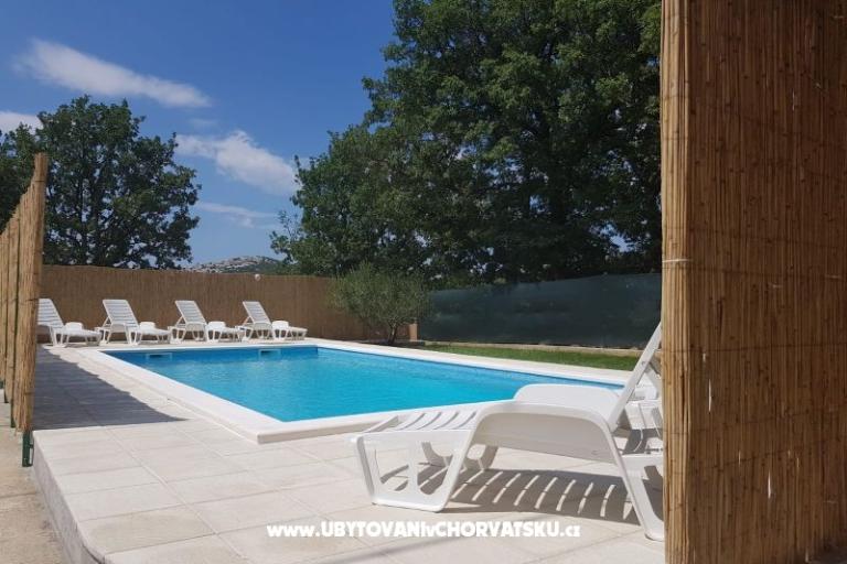 Apartments Bašić – photo 8