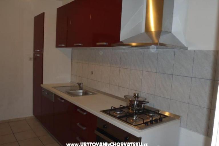 Apartments Juričić Pisak – photo 5