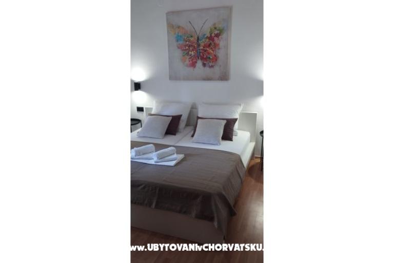 Apartments Kujundžić – photo 17
