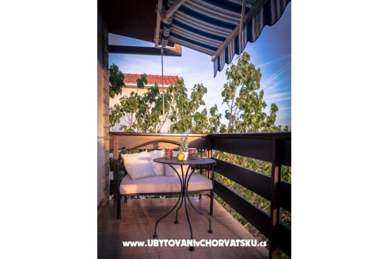 Apartments Marija i Martin (2. kat) – photo 2