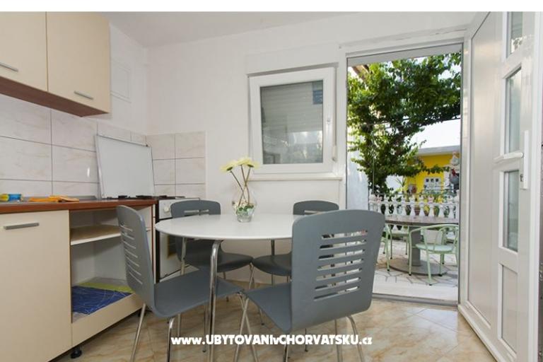 Apartments Mikulić – photo 10
