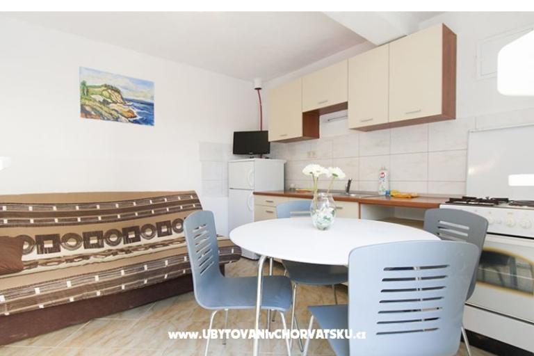 Apartments Mikulić – photo 11