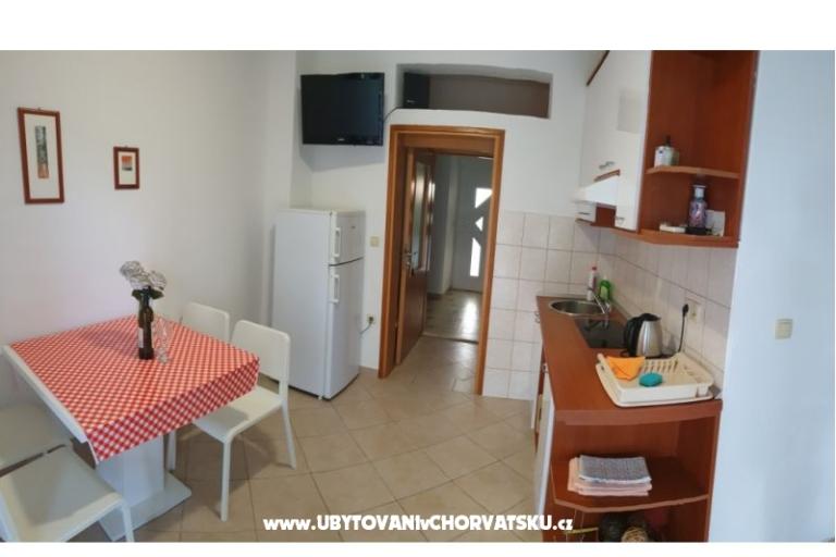 Apartments Neda – photo 13