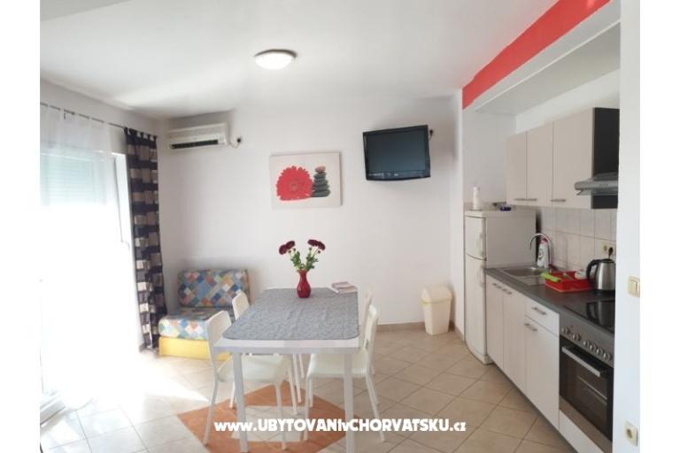 Apartments Neda – photo 8