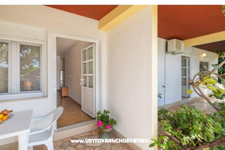 Seaview Apartments Opačak – photo 17