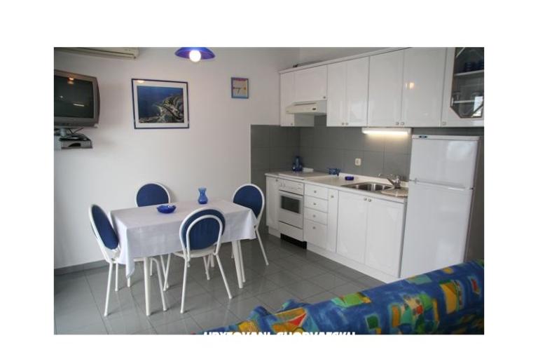Apartments Dide Stipe – photo 12