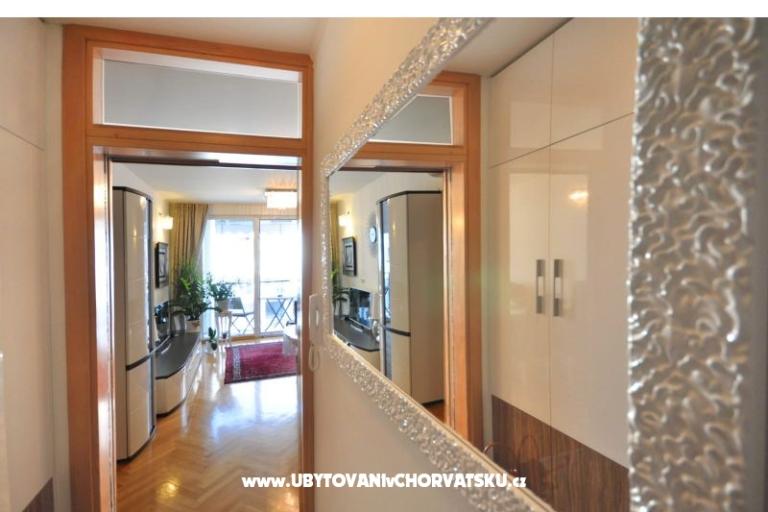 Luxury Family Apartment IRA – photo 17