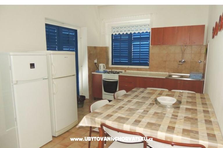 Apartments Balića Rat – photo 13