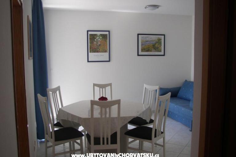 Apartments Camić – photo 3